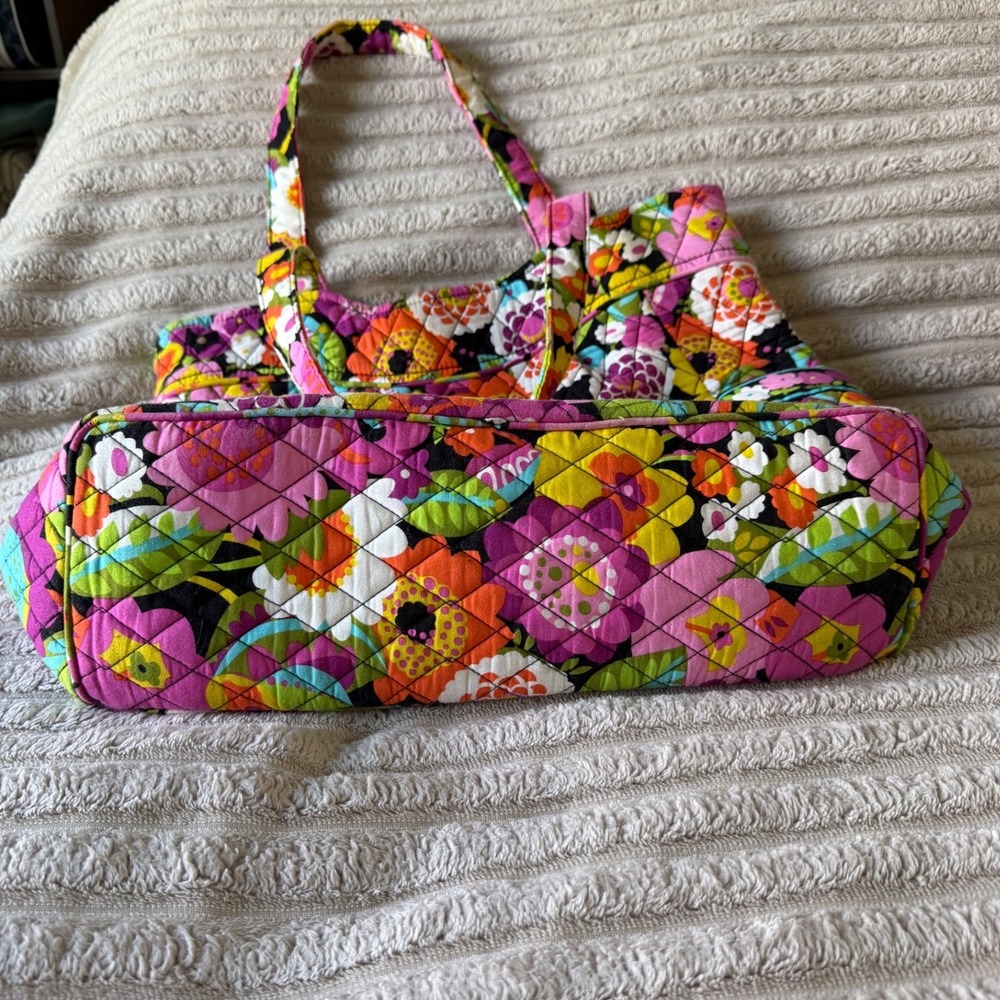 Vera Bradley Va Va Bloom Quilted Cotton Tote Bag Floral Pink Yellow Green Zip - Picture 7 of 10